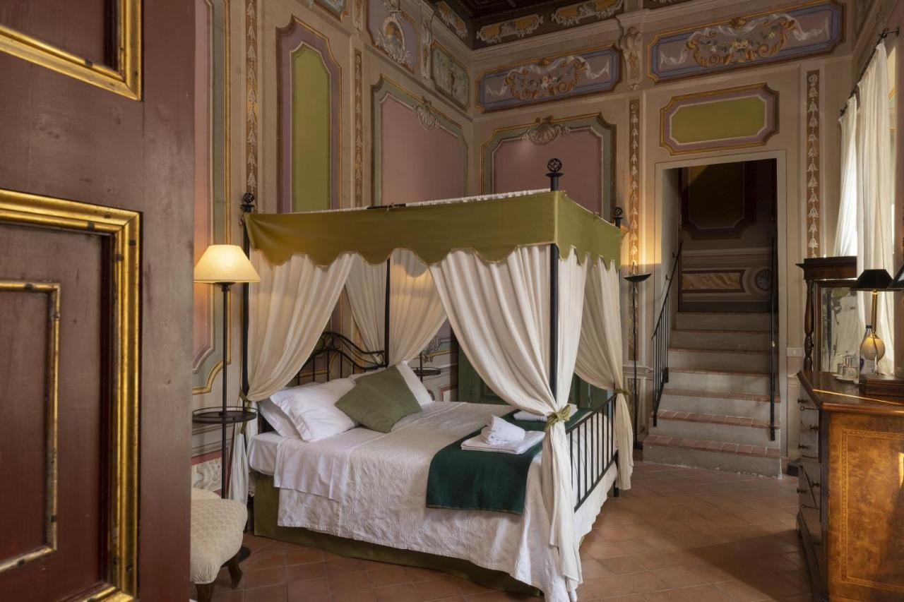 Castello Costaguti Hotell Roccalvecce Eksteriør bilde