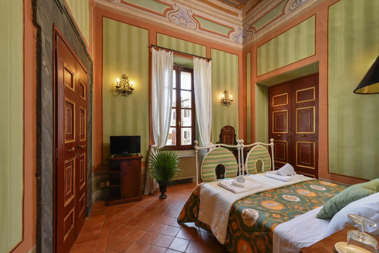 Castello Costaguti Hotell Roccalvecce Eksteriør bilde