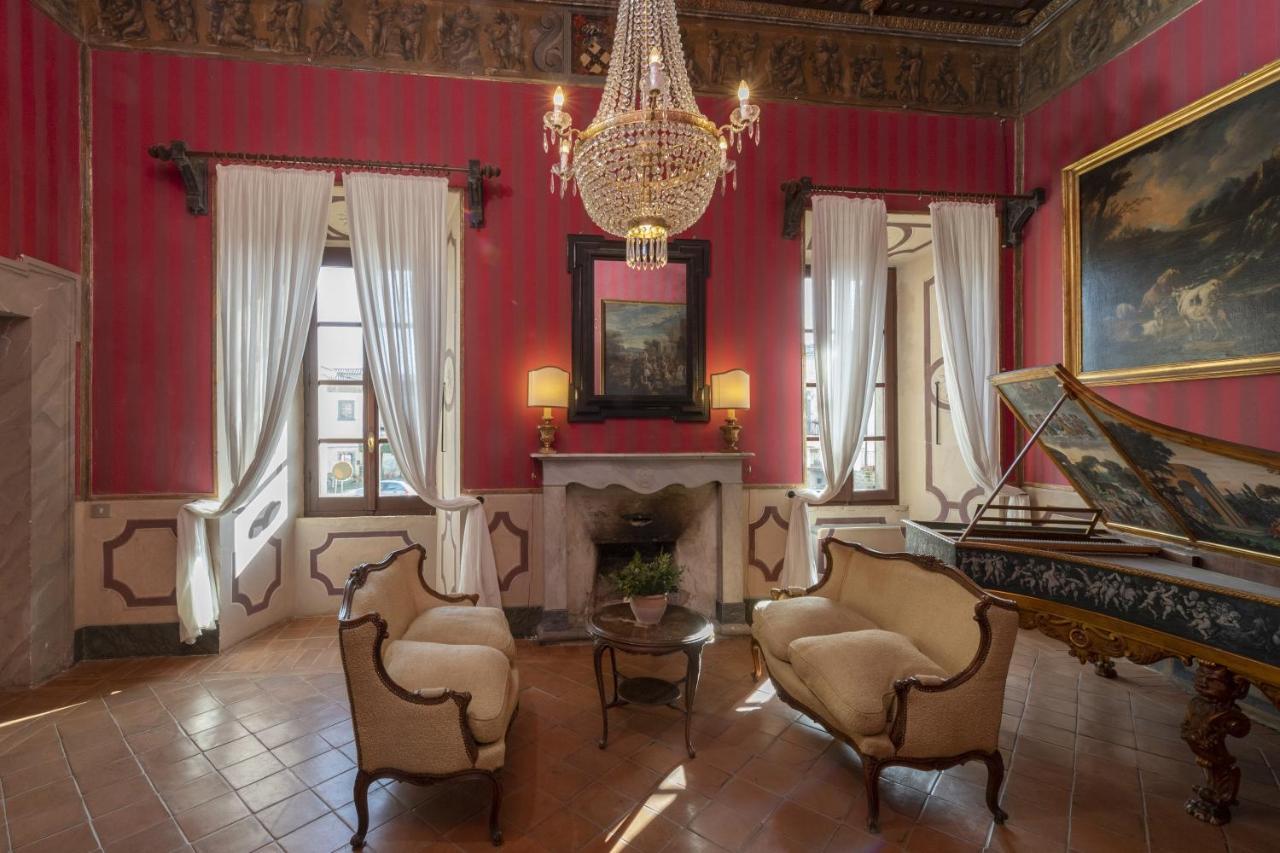 Castello Costaguti Hotell Roccalvecce Eksteriør bilde