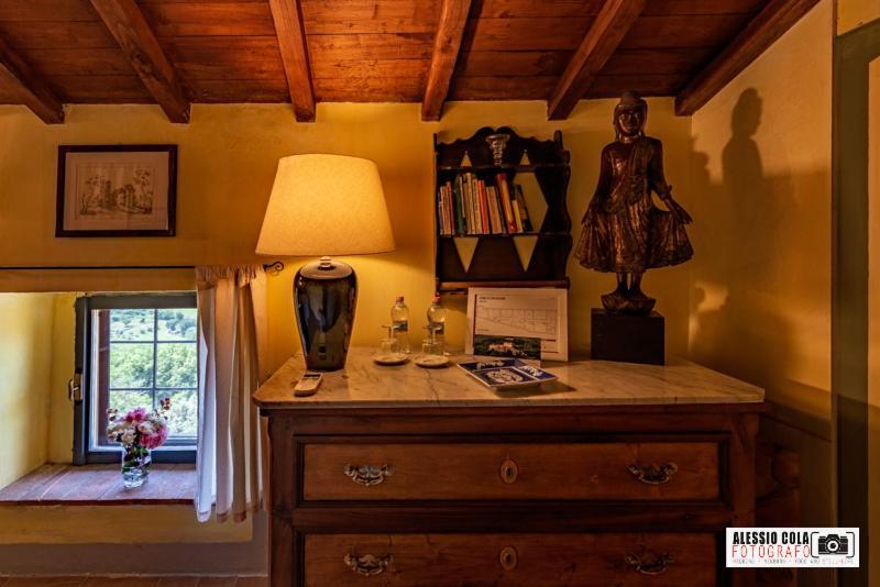 Castello Costaguti Hotell Roccalvecce Eksteriør bilde